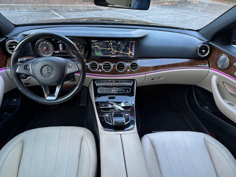 Used 2018 Mercedes-Benz E 300 image 34