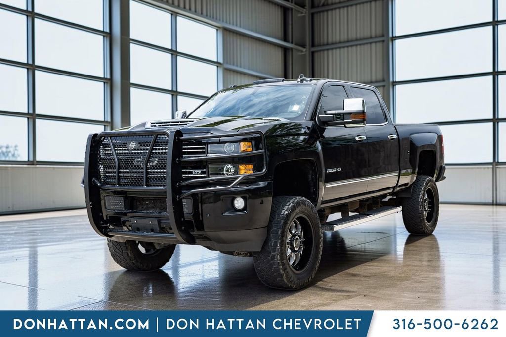 Used 2019 Chevrolet Silverado 2500 LTZ w/ Duramax Plus Package AWD/4WD image 19