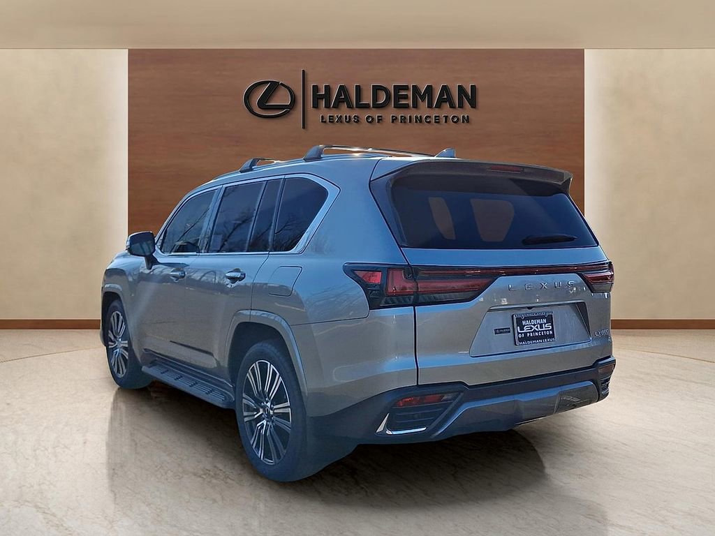 New 2026 Lexus LX 600 4WD w/ Luxury Package image 3