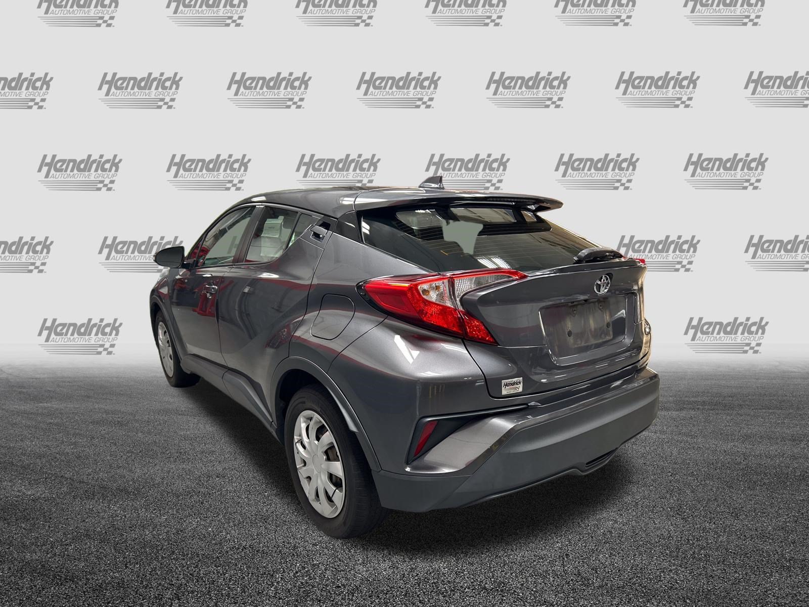 Used 2019 Toyota C-HR LE FWD image 9