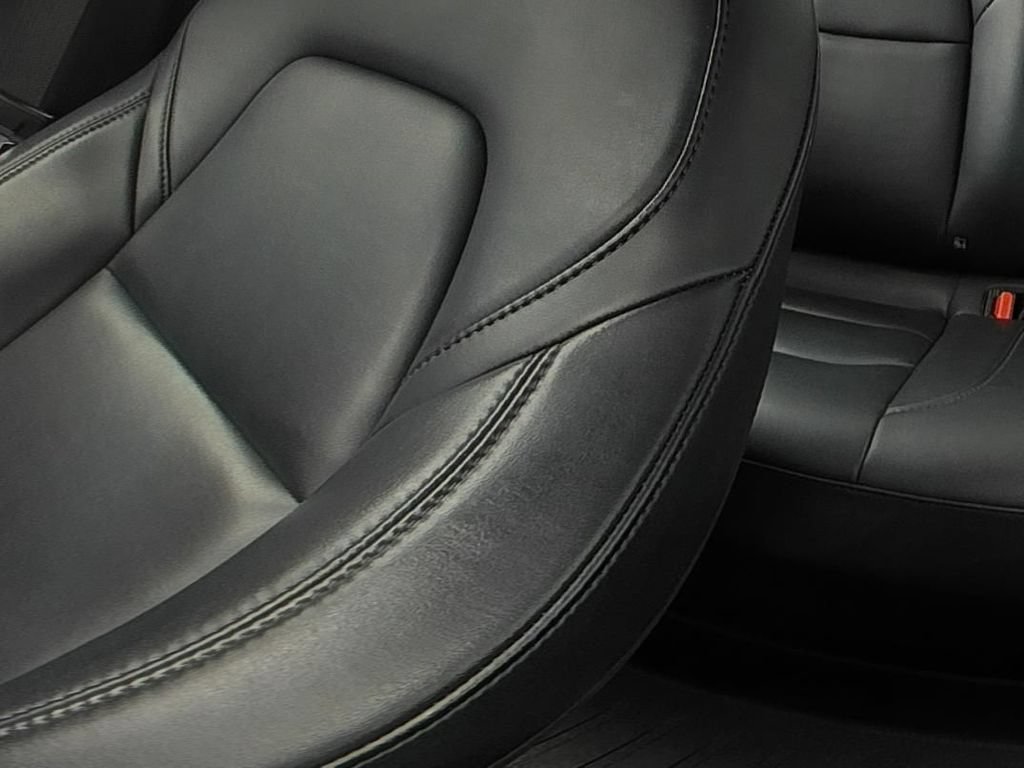 Used 2023 Tesla Model 3 Standard Range RWD image 12