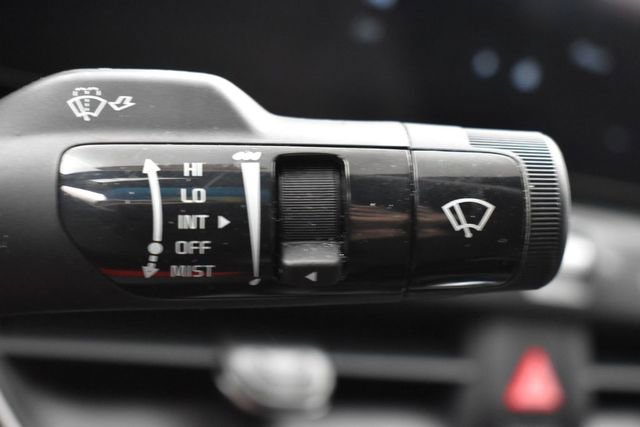Used 2025 Kia K4 FWD image 25