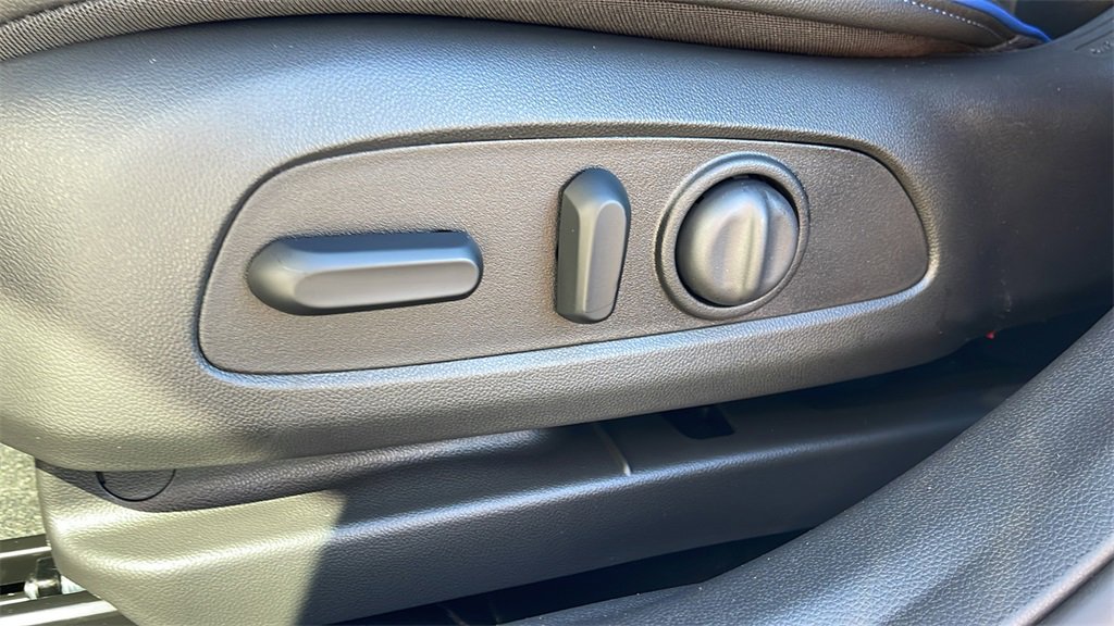 New 2026 Buick Envista Sport Touring w/ Convenience I Package image 11