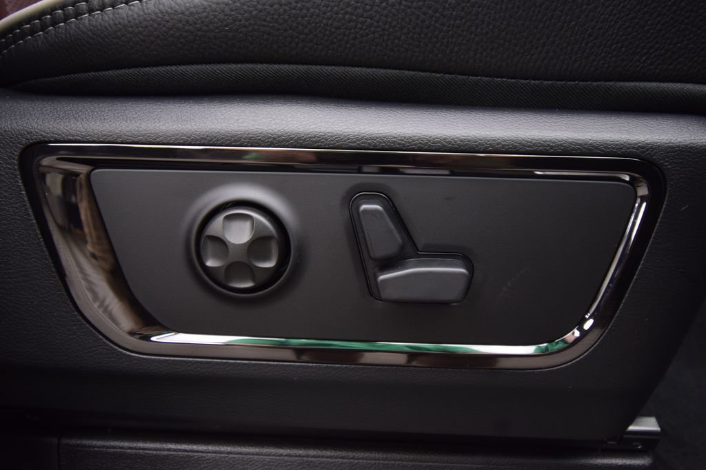 New 2026 RAM 1500 Limited AWD/4WD image 21