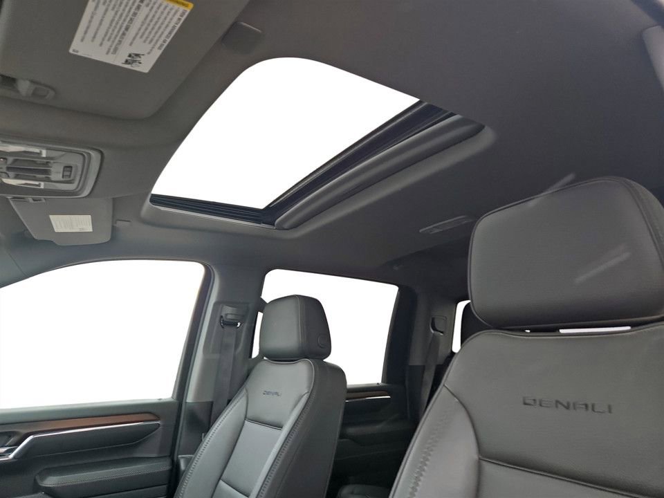 Used 2024 GMC Sierra 2500 Denali w/ Denali Reserve Package image 28
