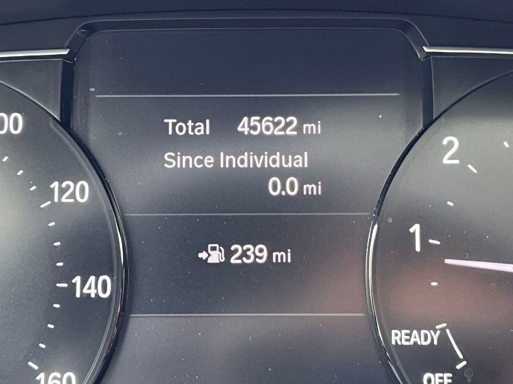 Used 2022 BMW 330i Sedan w/ M Sport Package image 34