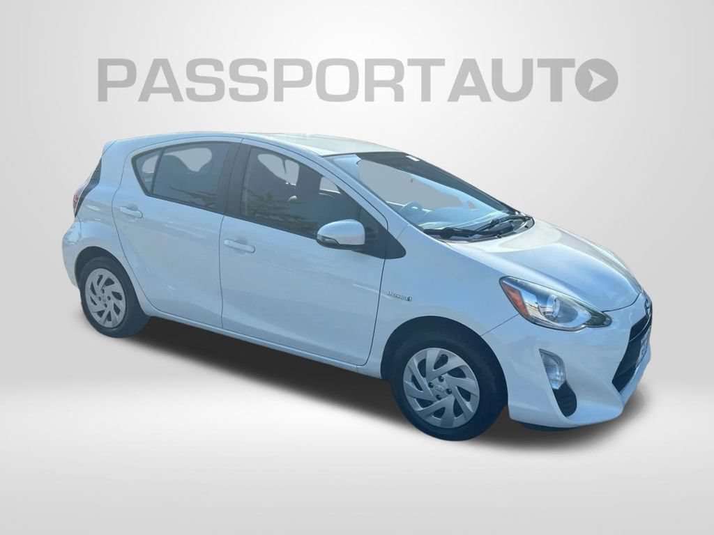 Used 2016 Toyota Prius C Two FWD image 3