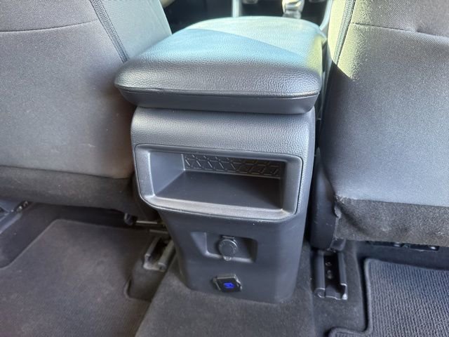 Used 2019 Toyota RAV4 LE image 46