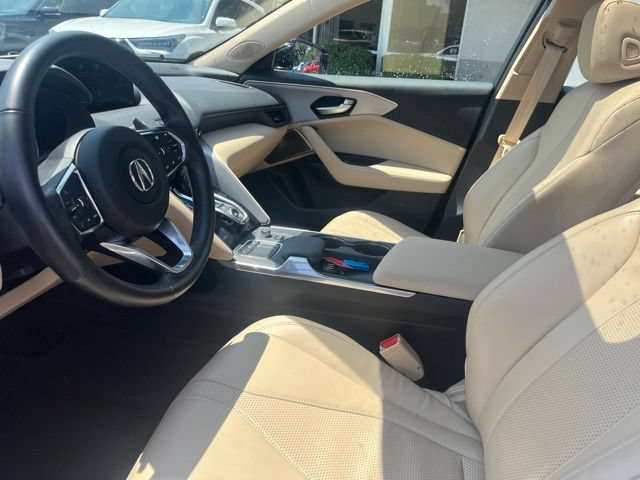 Certified 2025 Acura TLX w/ Technology Package FWD image 32