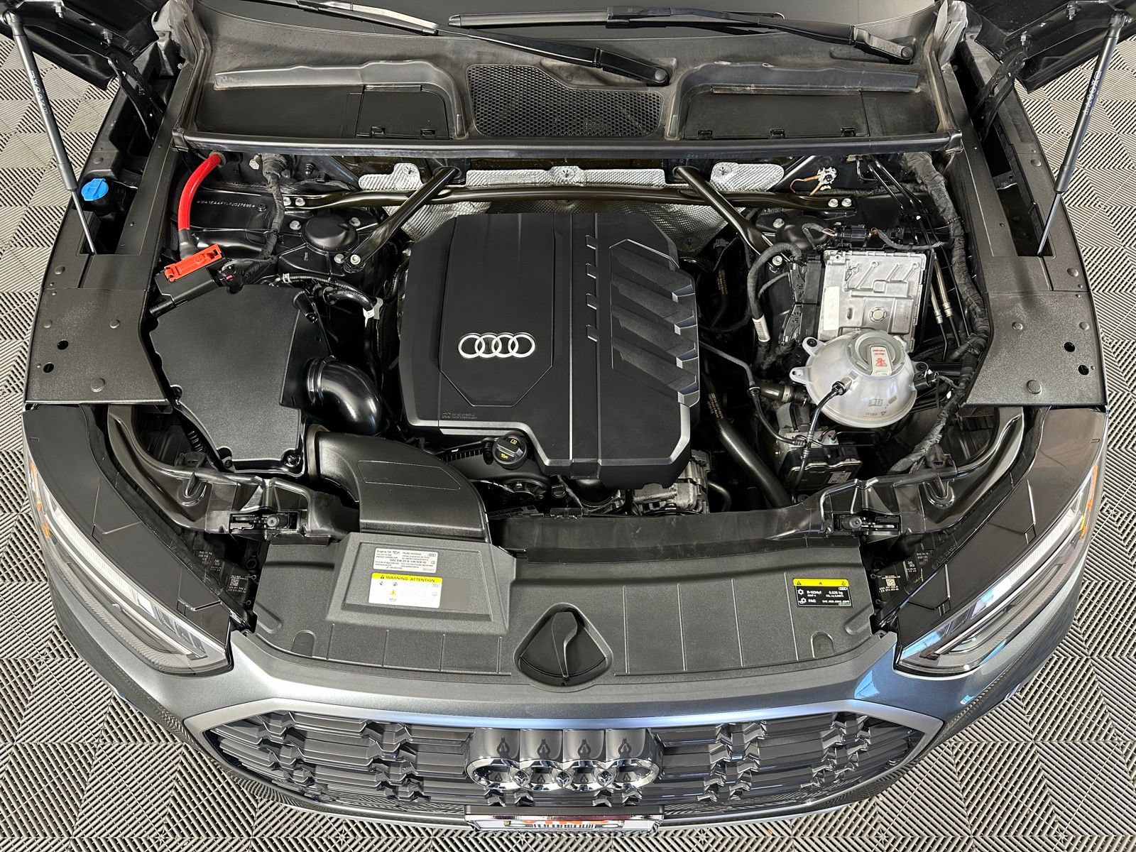 Used 2024 Audi Q5 2.0T Premium Plus AWD/4WD image 39