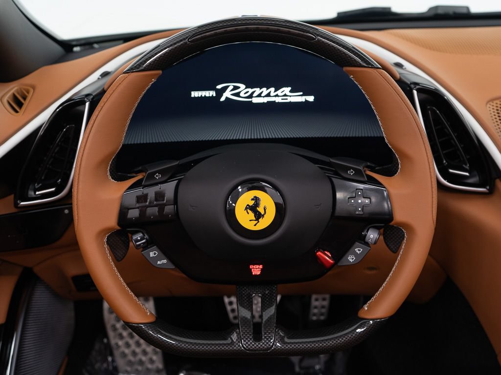 Used 2025 Ferrari Roma Spider RWD image 31