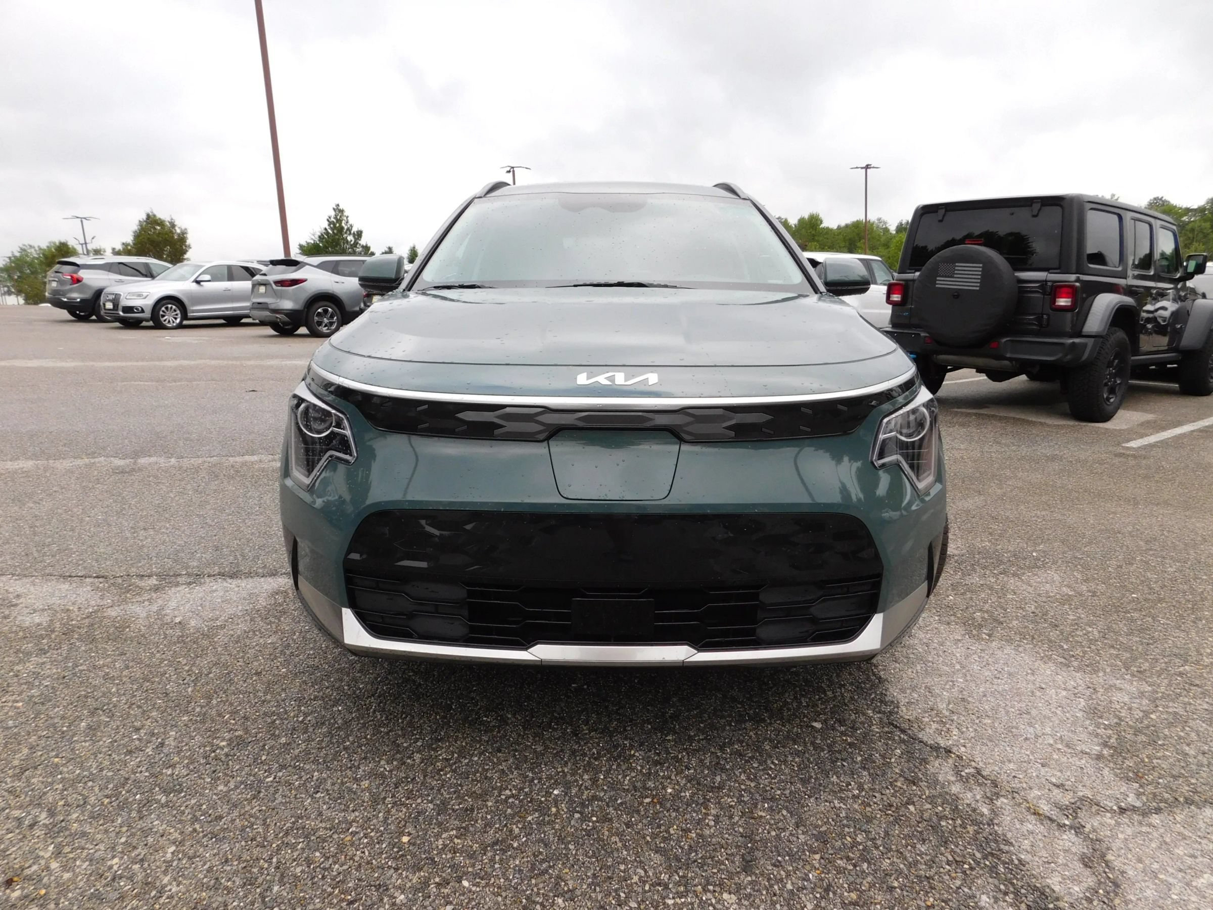 Used 2023 Kia Niro Wind FWD image 3