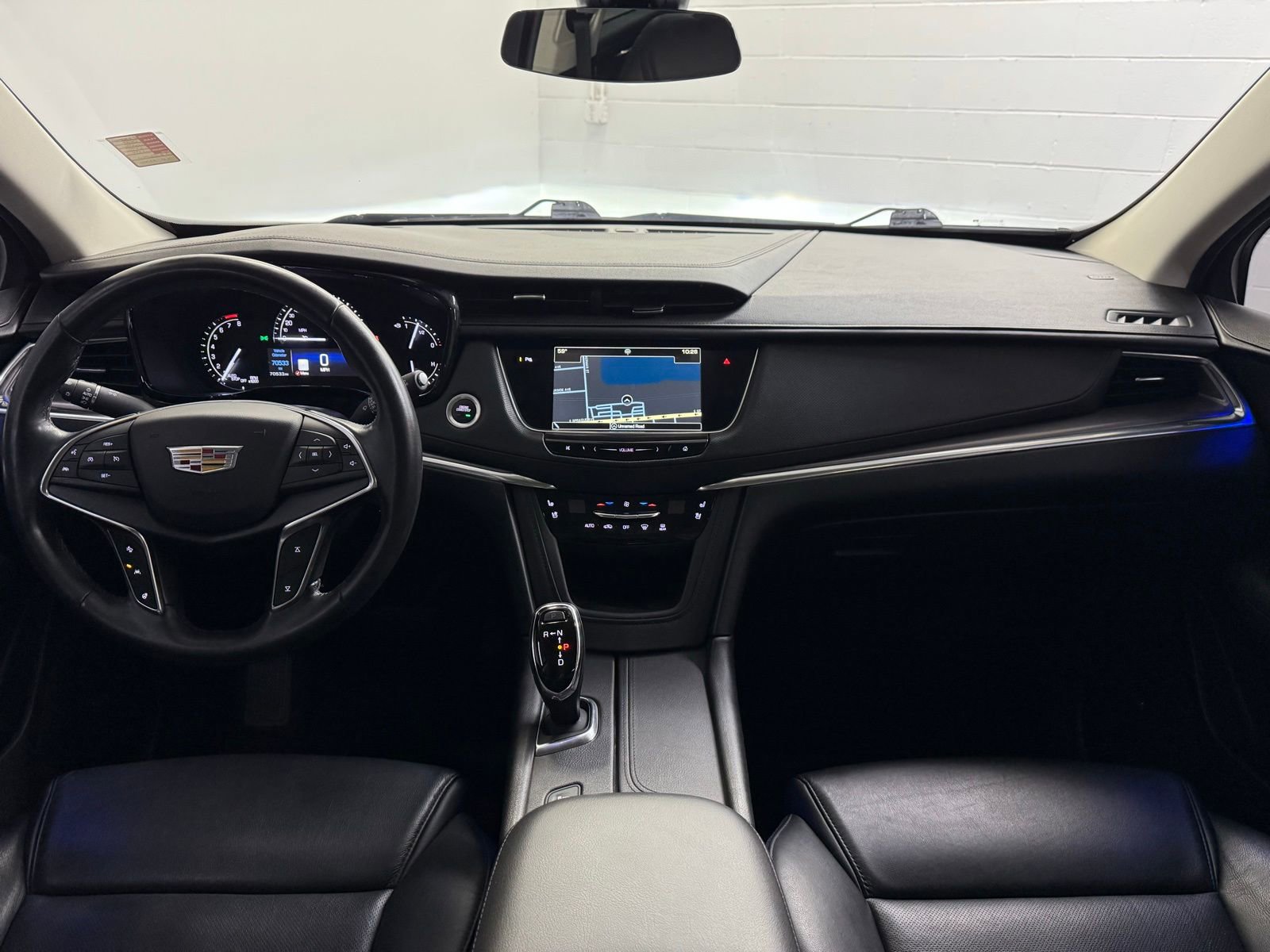 Used 2018 Cadillac XT5 Premium Luxury image 14