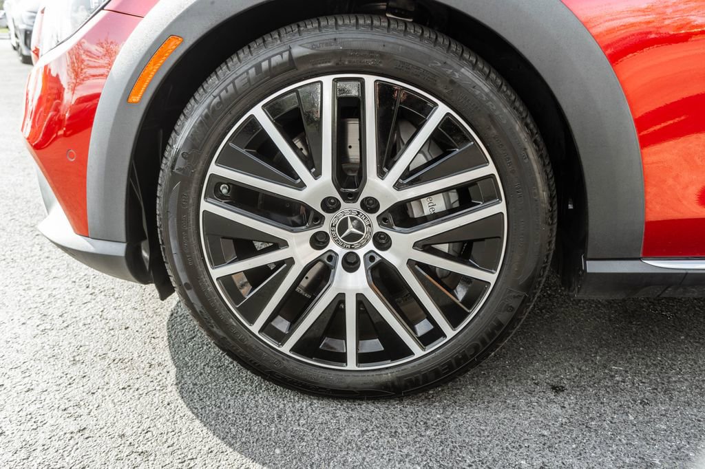 Used 2021 Mercedes-Benz E 450 4MATIC All-Terrain Wagon image 37