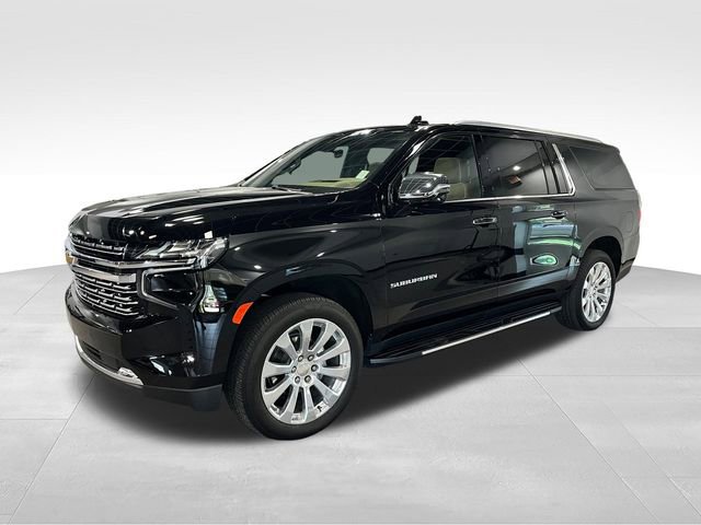 Used 2024 Chevrolet Suburban Premier w/ Premium Package AWD/4WD image 3