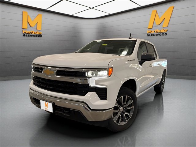 Used 2025 Chevrolet Silverado 1500 LT image 3