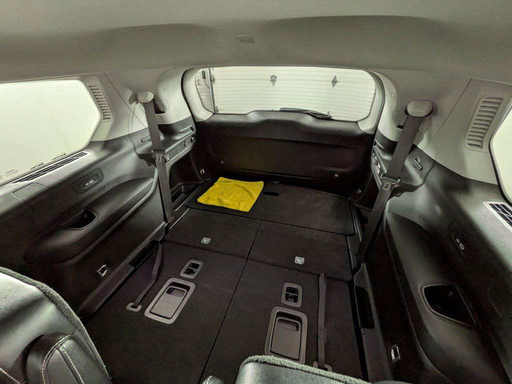 Certified 2023 Jeep Grand Cherokee L Limited image 38