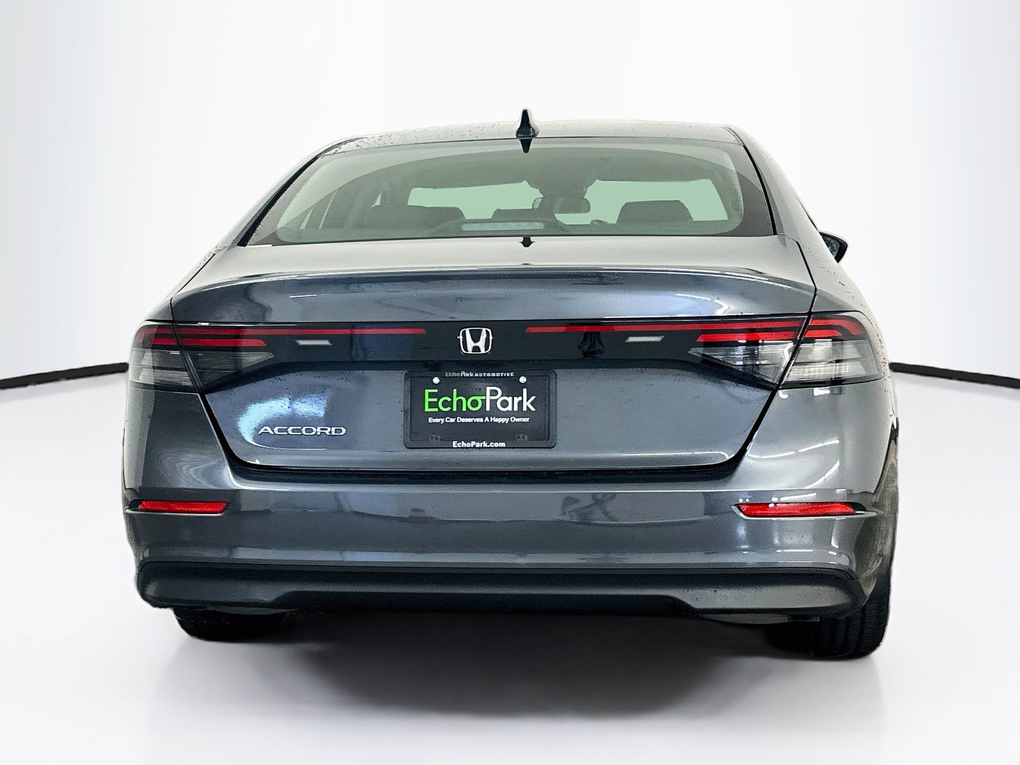 Used 2025 Honda Accord SE image 7