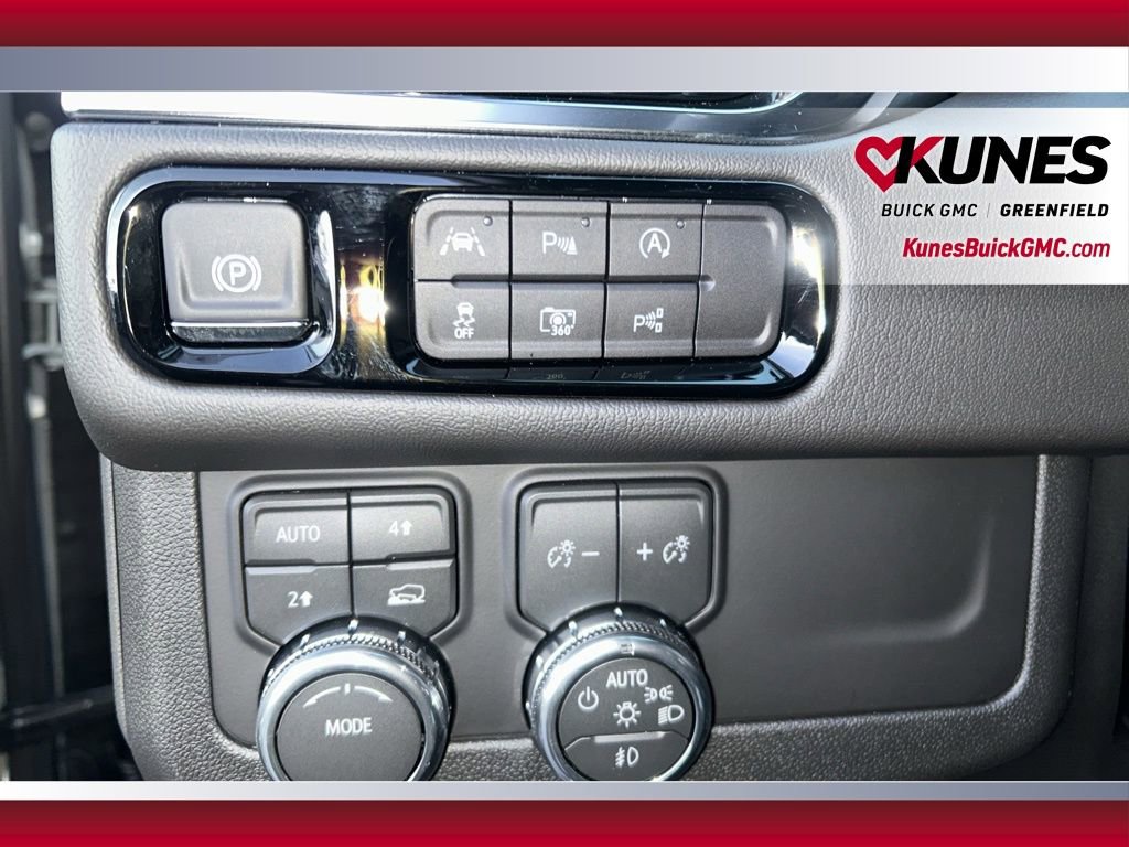 New 2026 GMC Yukon XL Denali w/ Sun & Power Step Package image 22