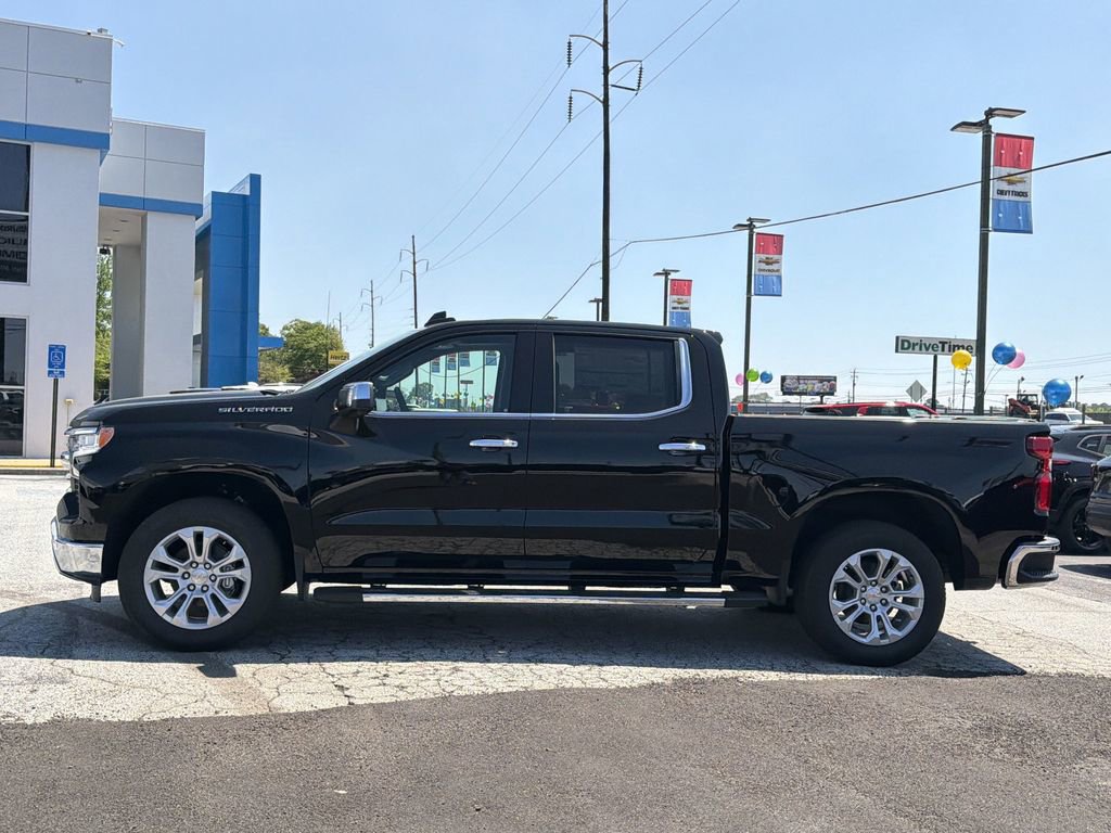 New 2026 Chevrolet Silverado 1500 LTZ w/ LTZ Premium Package RWD image 18