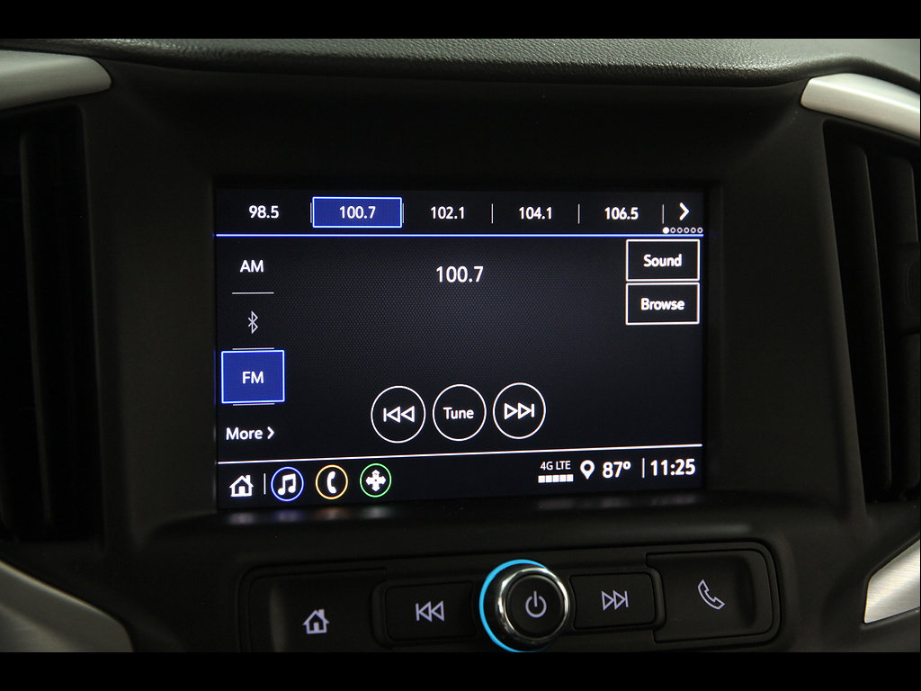 Certified 2024 GMC Terrain SLE w/ Driver Convenience Package AWD/4WD image 11
