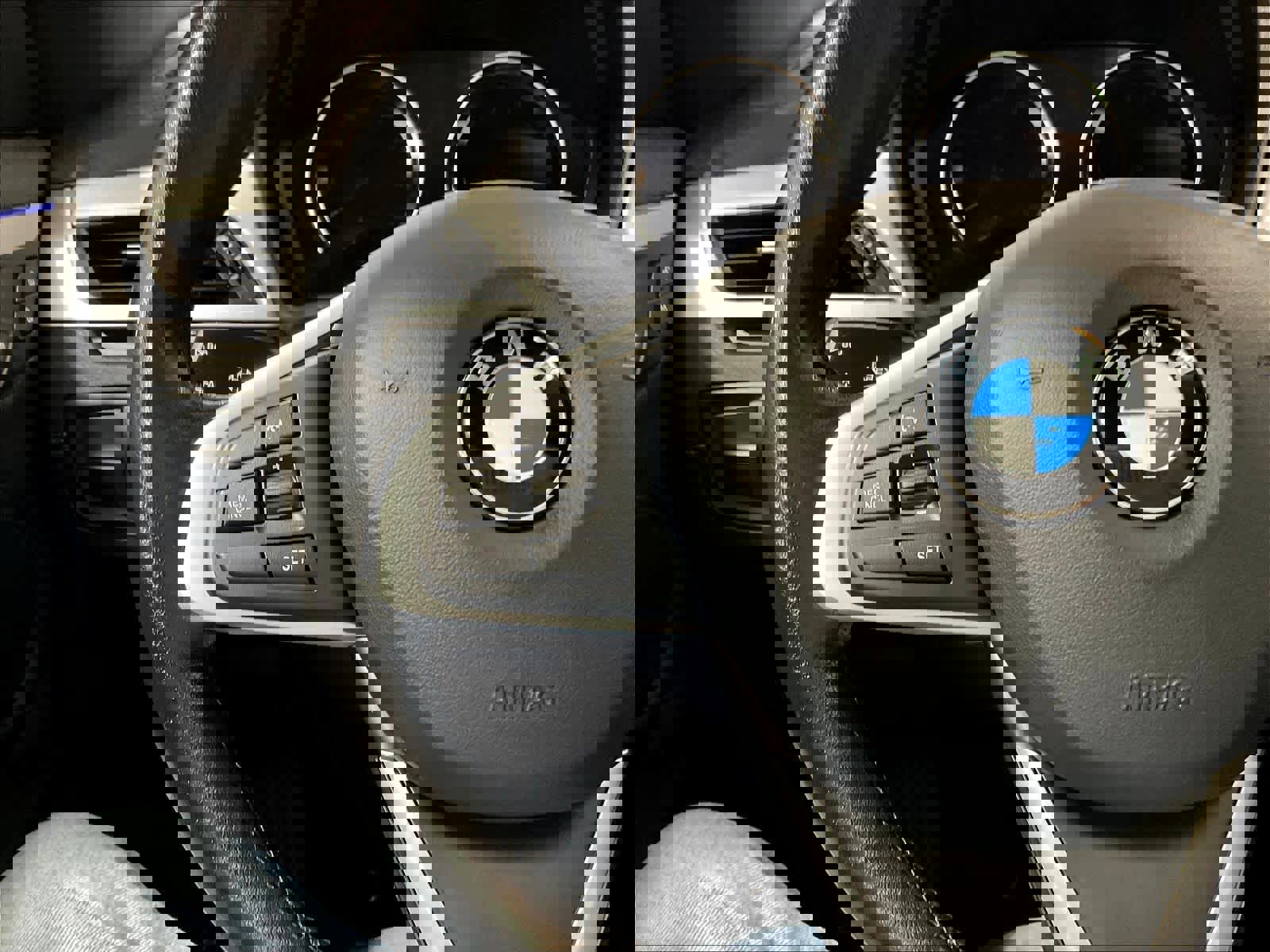 Used 2021 BMW X1 xDrive28i w/ Convenience Package image 23