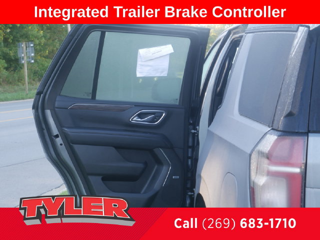Used 2021 Chevrolet Tahoe Z71 w/ Z71 Signature Package AWD/4WD image 20