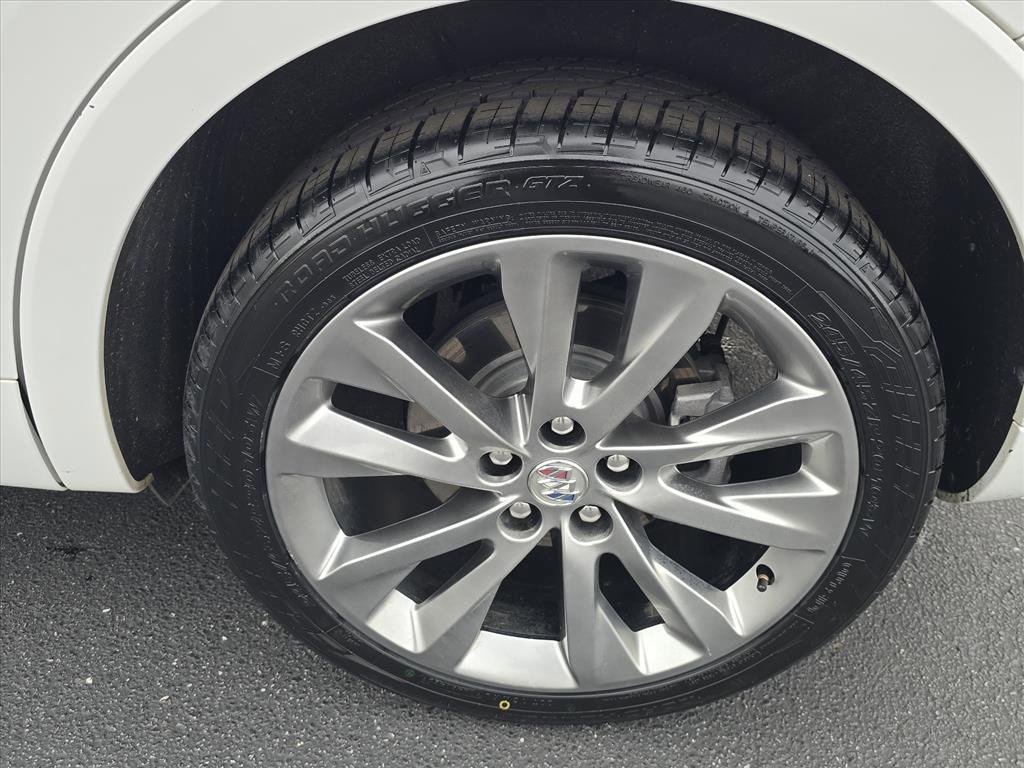 Used 2022 Buick Envision Avenir w/ Technology Package II image 12