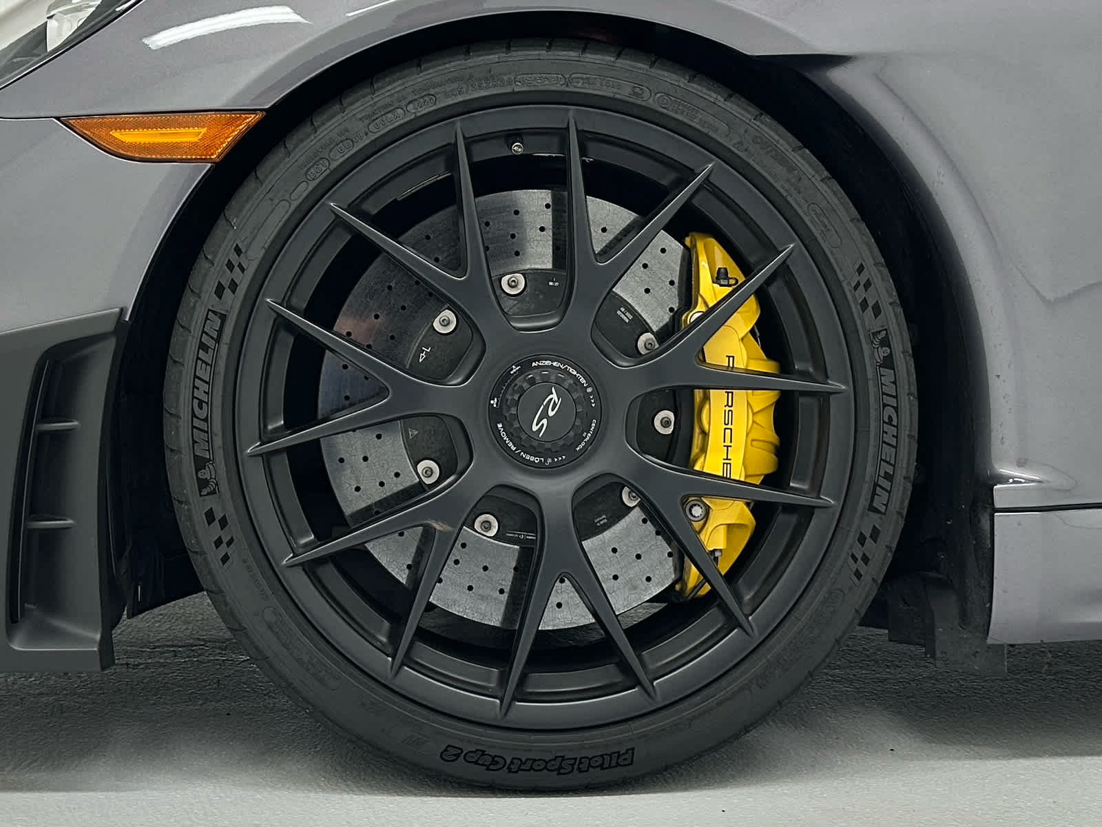 Used 2023 Porsche 718 Cayman GT4 RS RWD image 9