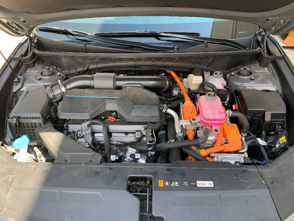Used 2025 Hyundai Tucson Limited AWD/4WD image 34