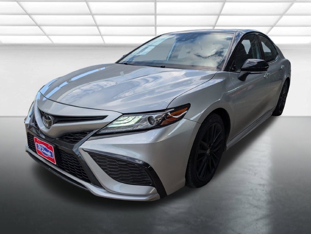 Used 2022 Toyota Camry XSE AWD/4WD image 25