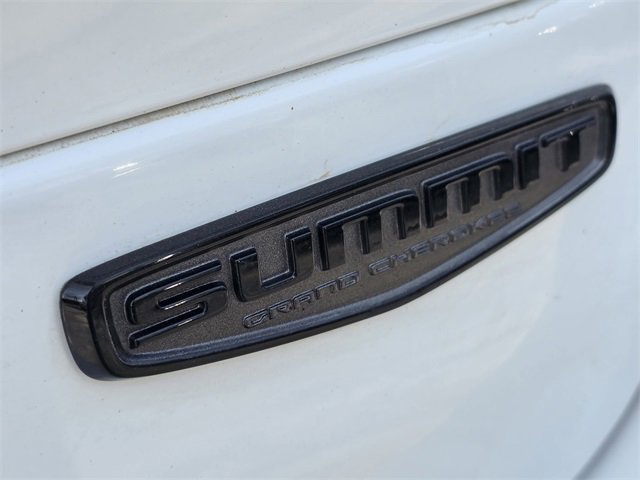 Used 2024 Jeep Grand Cherokee L Summit w/ High Altitude Package image 8