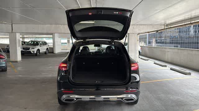 Certified 2026 Mercedes-Benz GLC 300 4MATIC image 9