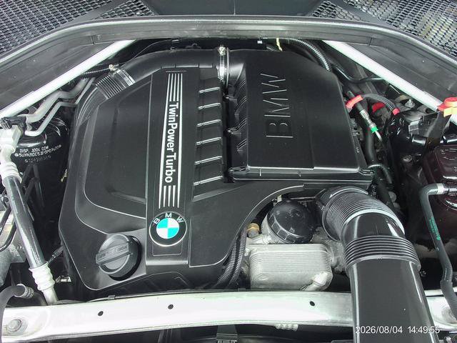 Used 2015 BMW X5 xDrive35i AWD/4WD image 9