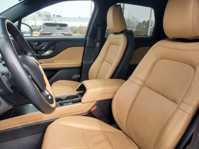 Certified 2023 Lincoln Corsair Reserve w/ Equipment Group 201A image 8