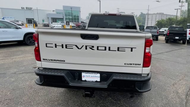 New 2026 Chevrolet Silverado 2500 Custom w/ Custom Value Package AWD/4WD image 9