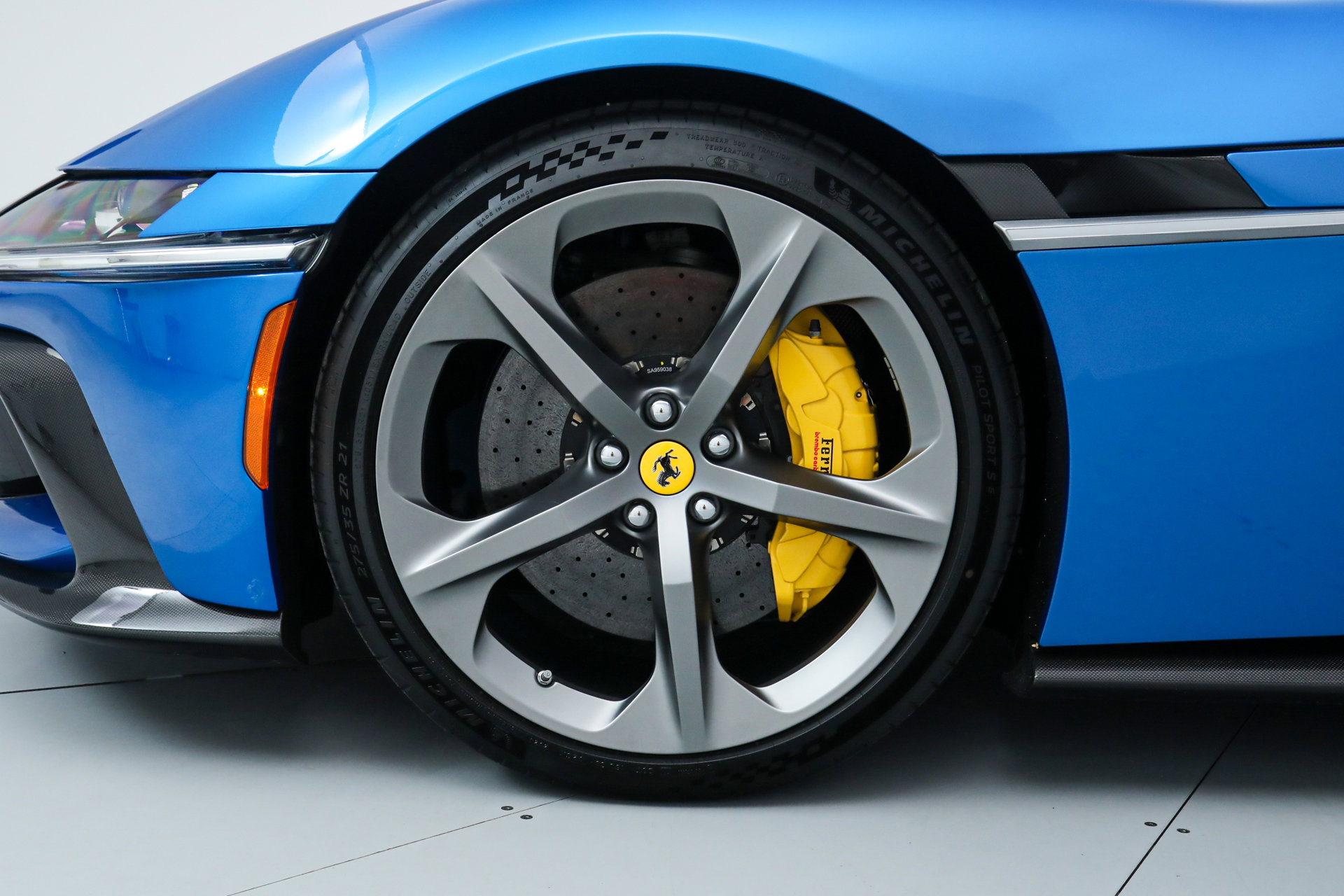 Certified 2025 Ferrari 12Cilindri image 42