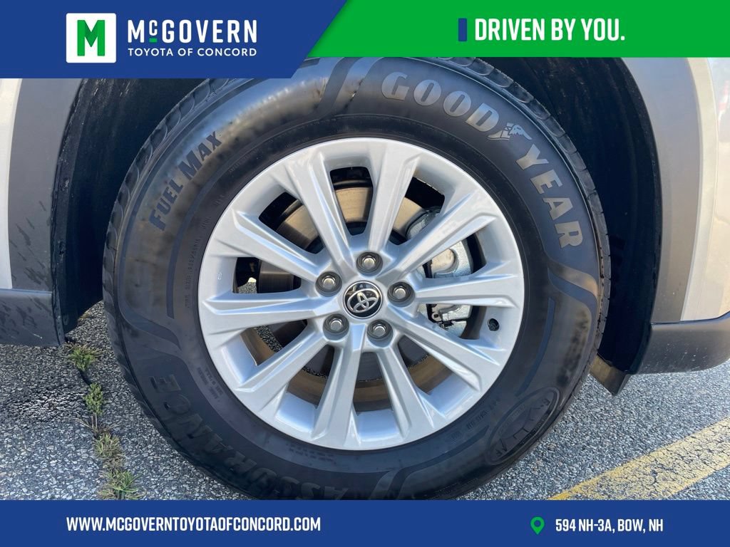 Used 2026 Toyota Grand Highlander AWD image 41