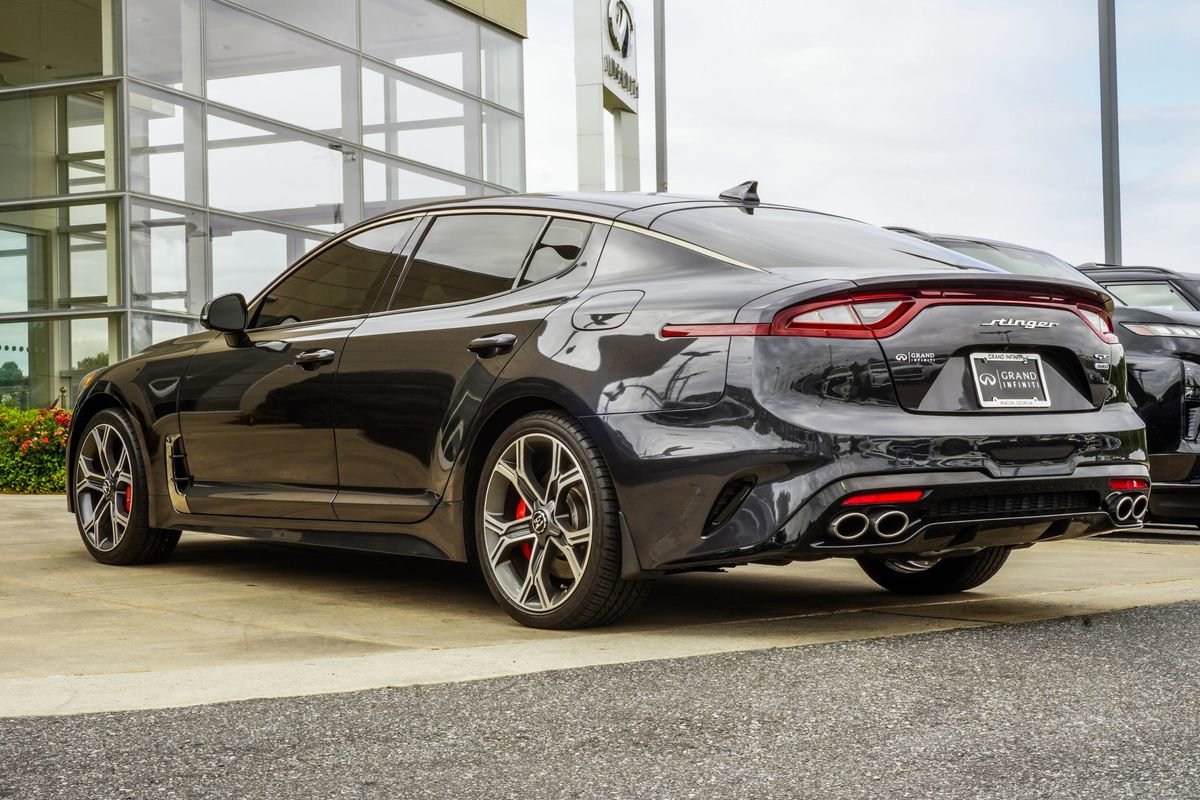 Used 2019 Kia Stinger GT2 AWD/4WD image 10