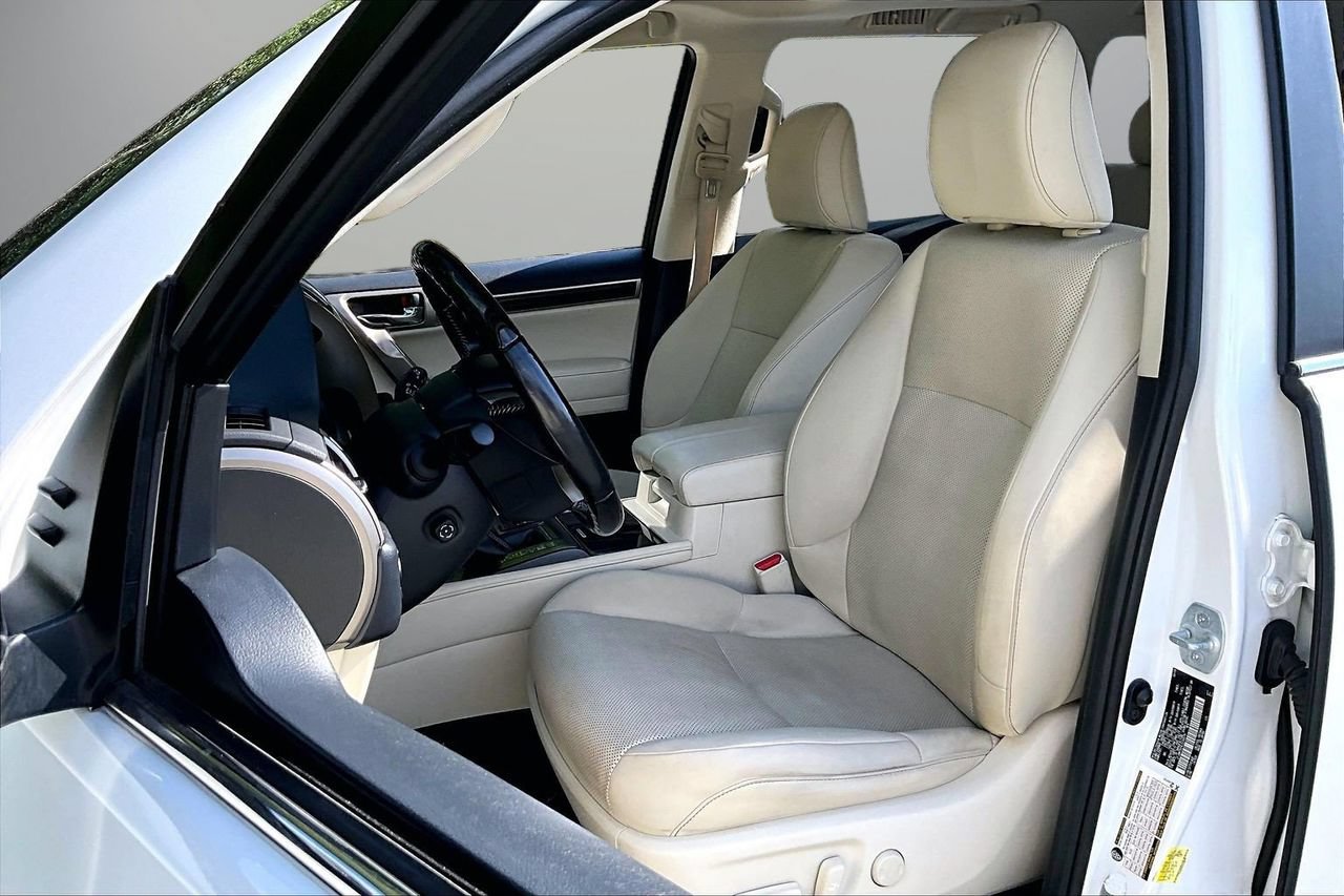 Used 2020 Lexus GX 460 Premium AWD/4WD image 22