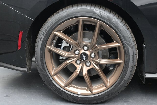 Used 2026 Ford Mustang Premium RWD image 32
