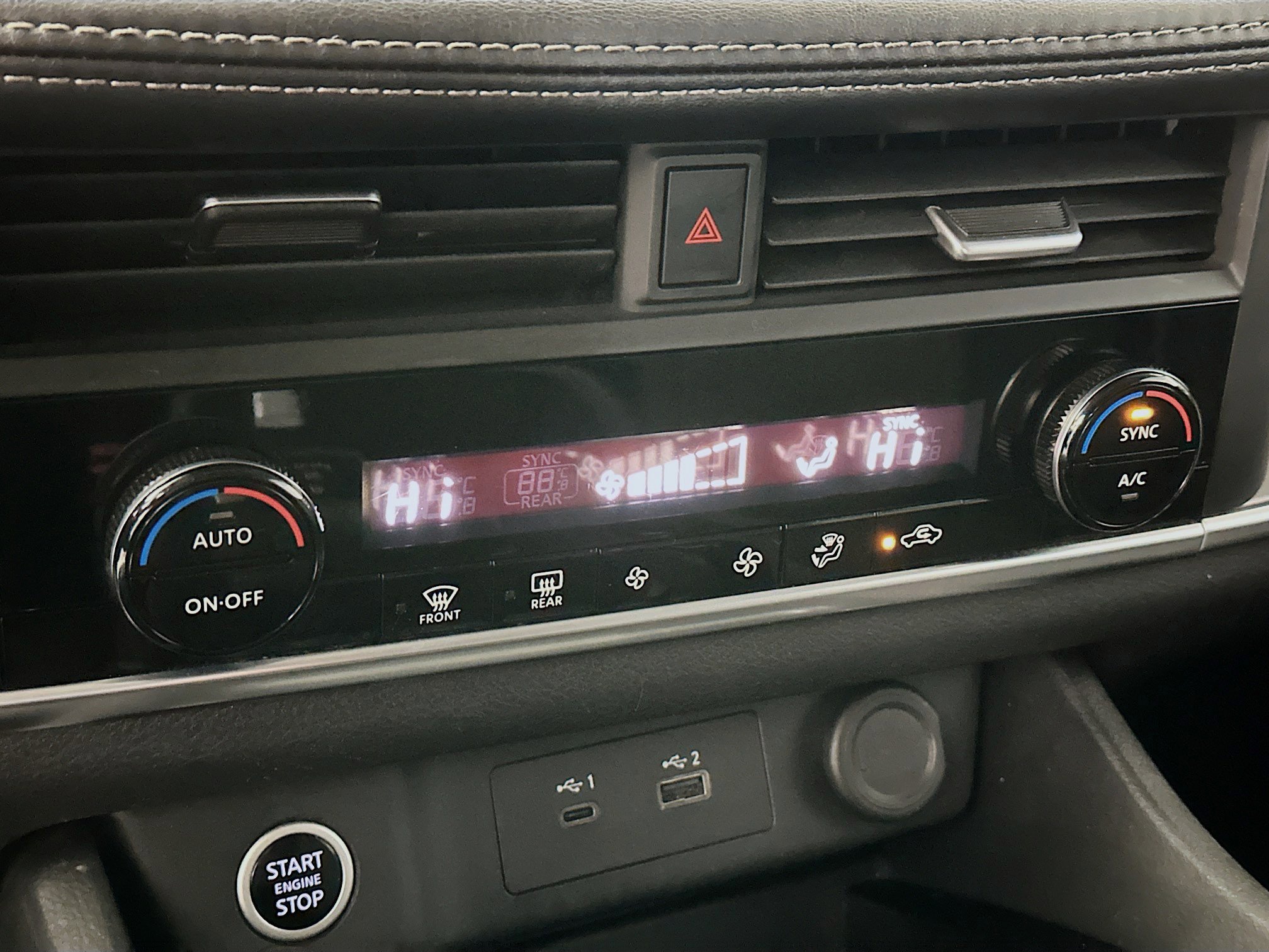 Used 2023 Nissan Rogue SV image 23