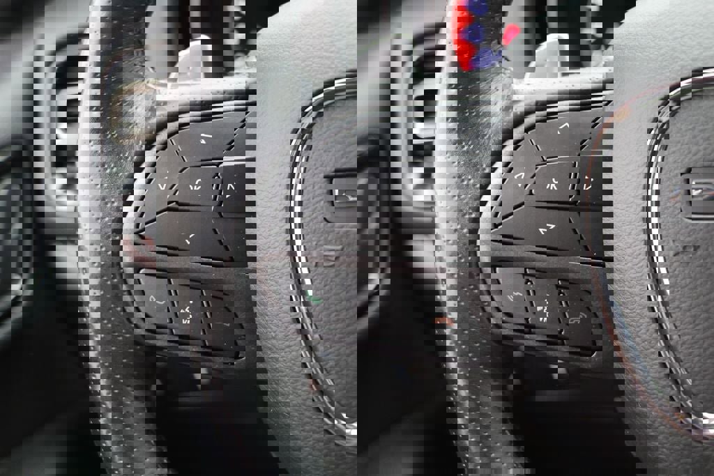 Used 2023 Dodge Durango GT image 19