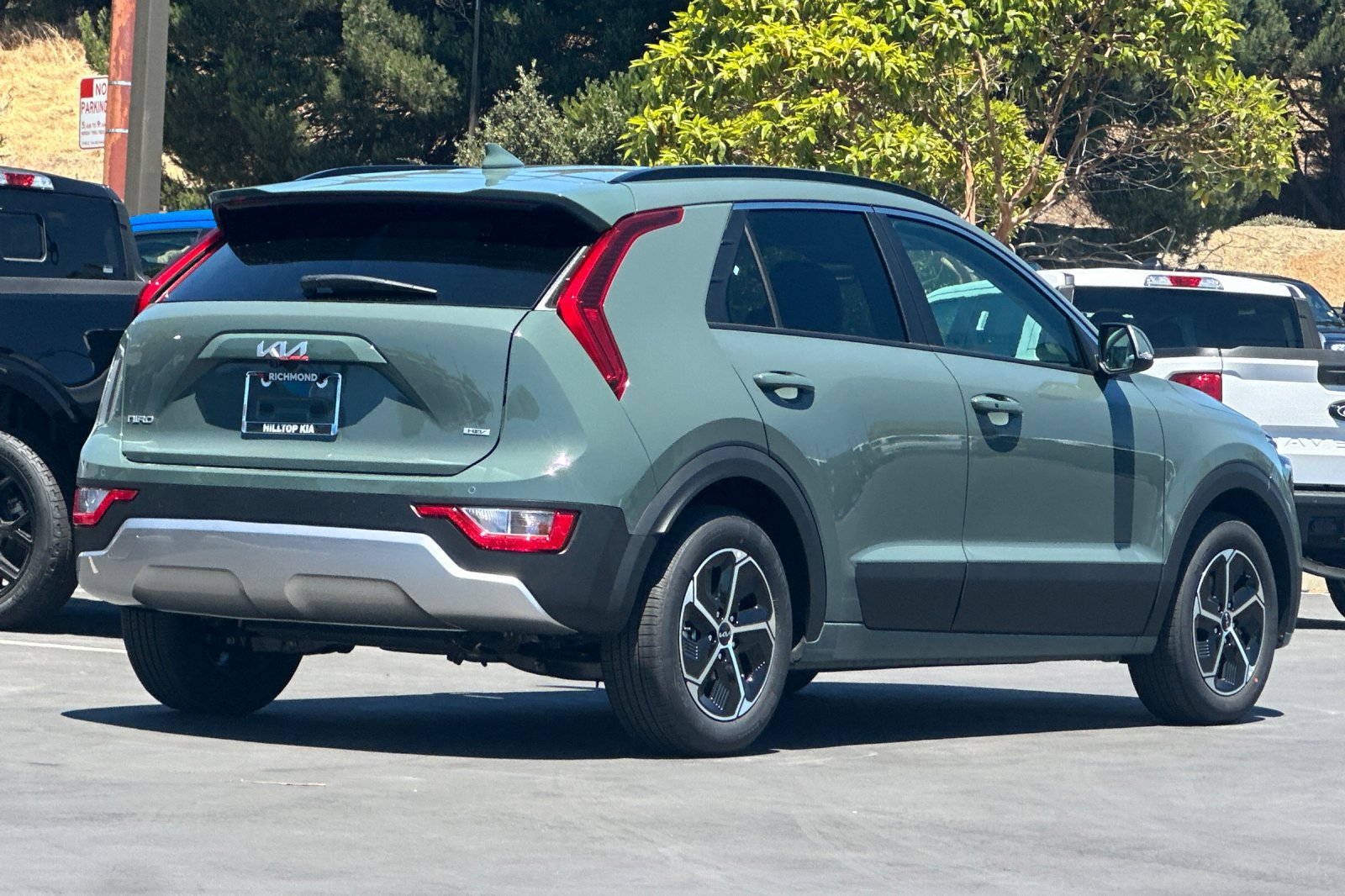 New 2026 Kia Niro EX w/ EX Premium Package FWD image 4