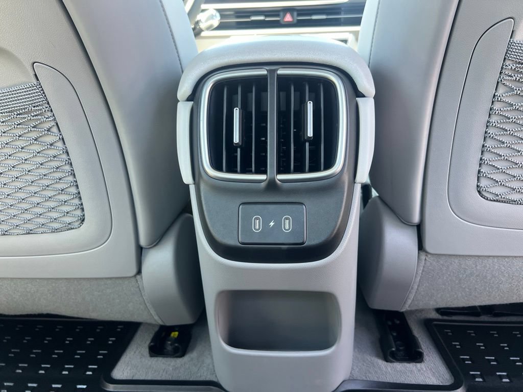 Used 2024 Hyundai Ioniq 6 SEL RWD image 50