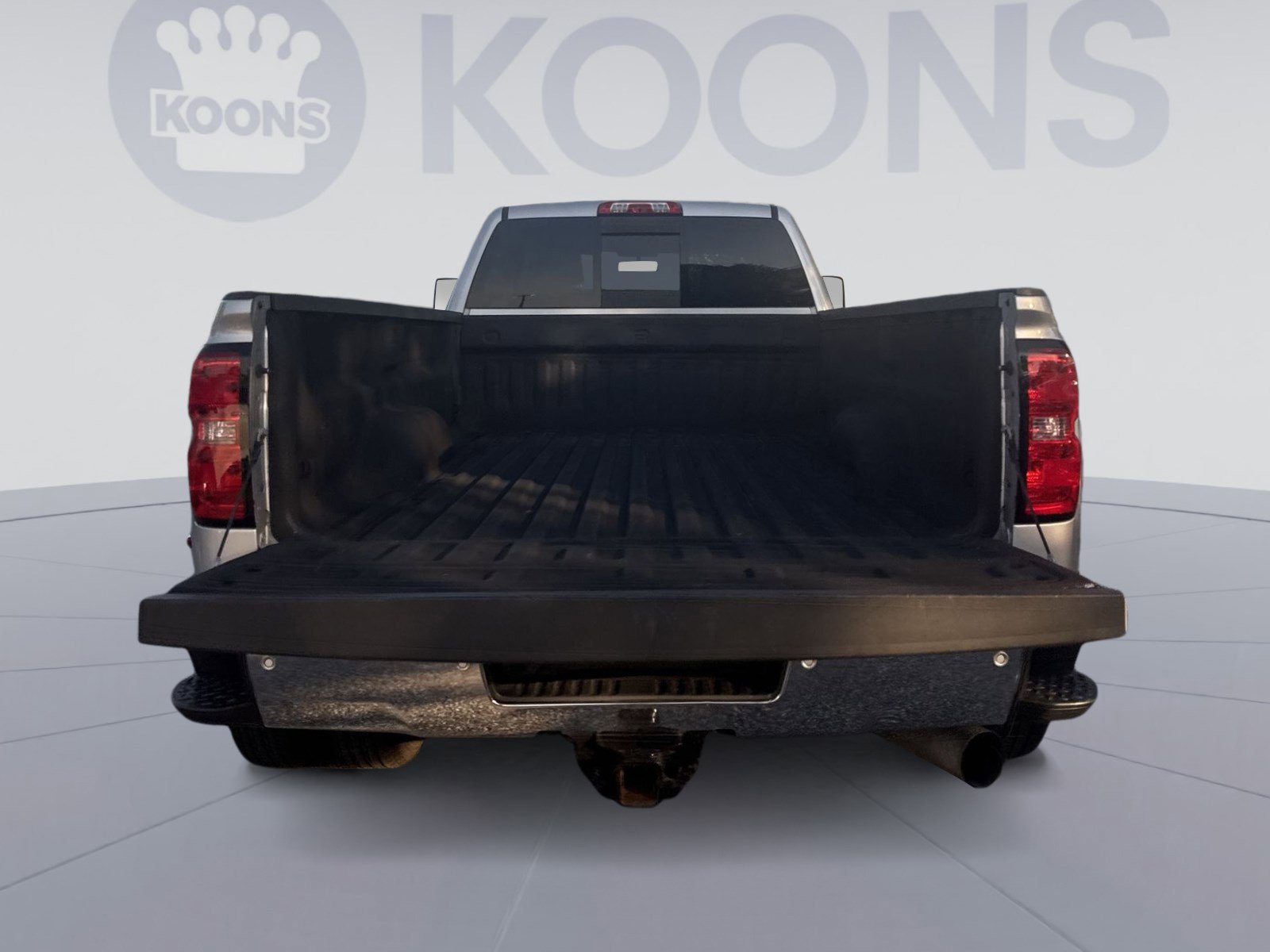 Used 2015 Chevrolet Silverado 3500 LTZ w/ LTZ Plus Package AWD/4WD image 23