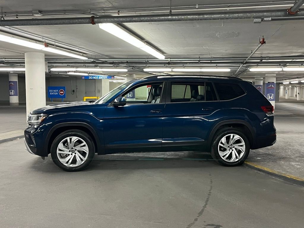 Used 2023 Volkswagen Atlas SE w/ Panoramic Sunroof Package image 35