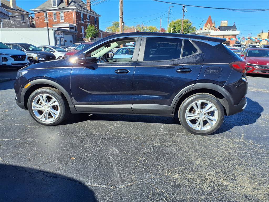 Used 2021 Buick Encore GX Preferred image 2