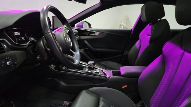 Used 2022 Audi A5 2.0T Premium image 9