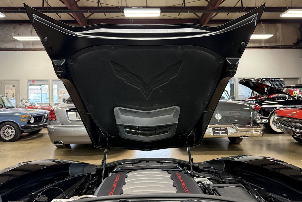 Used 2018 Chevrolet Corvette Stingray Convertible w/ 3LT Preferred Equipment Group image 58